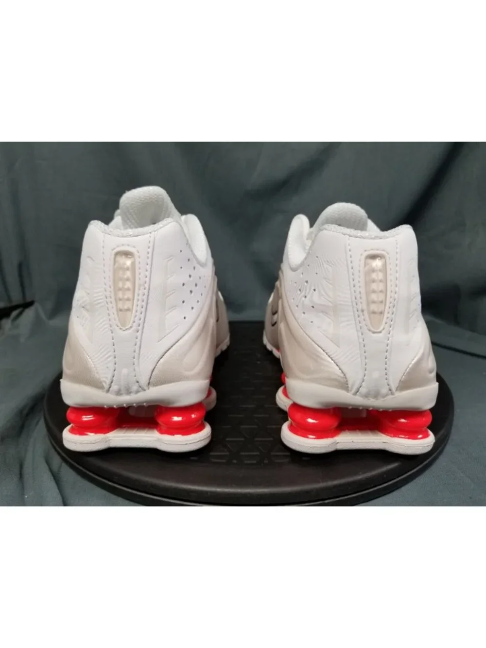 Nike shox r4